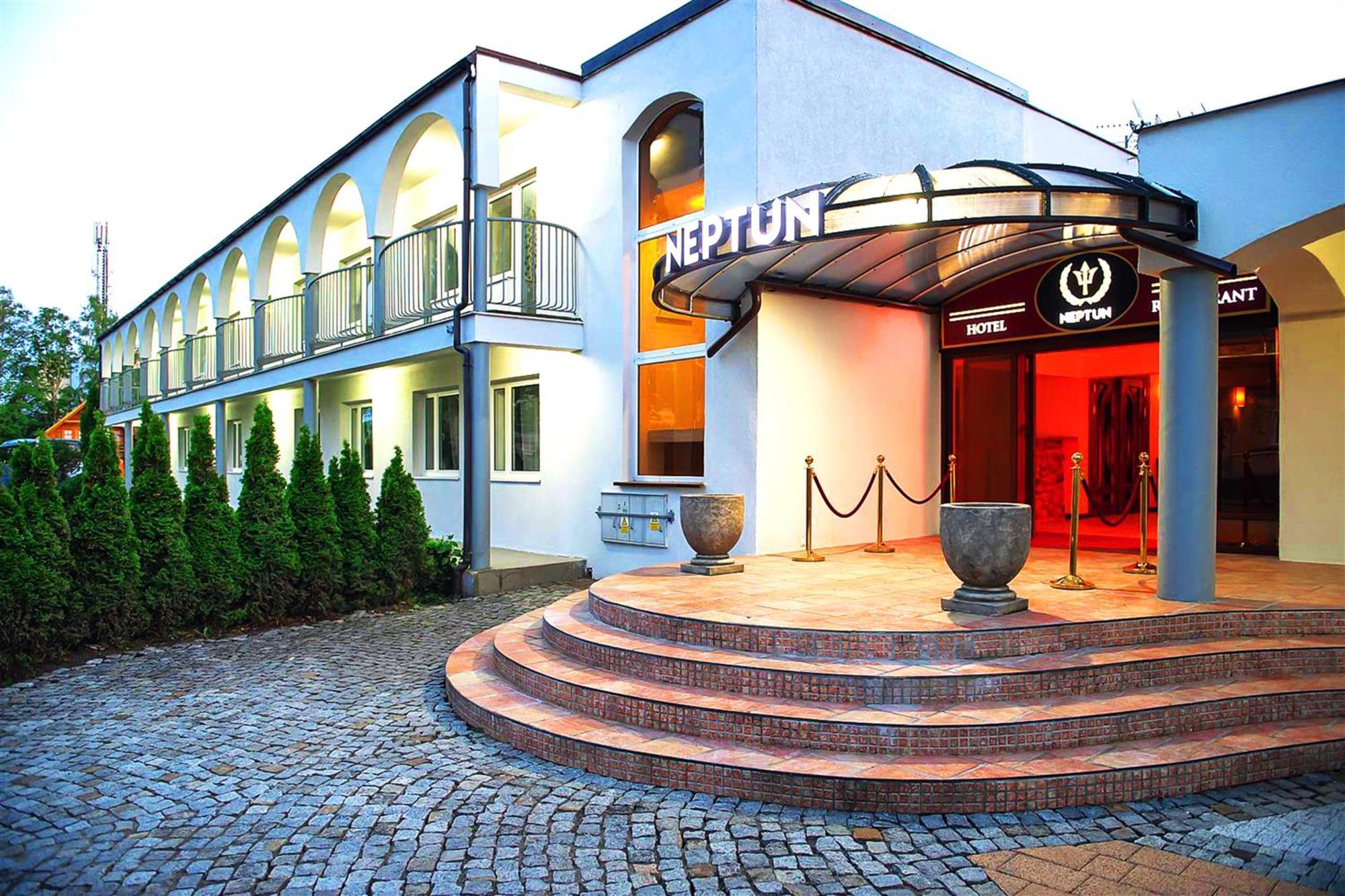 Hotel Neptun Jastrzębia Góra Exteriér fotografie