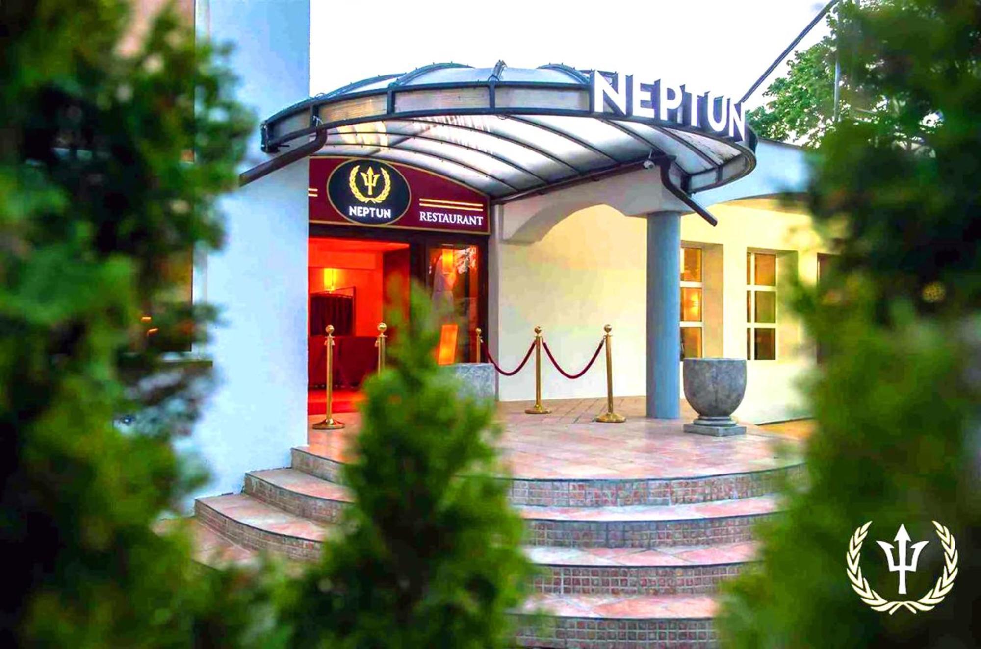 Hotel Neptun Jastrzębia Góra Exteriér fotografie